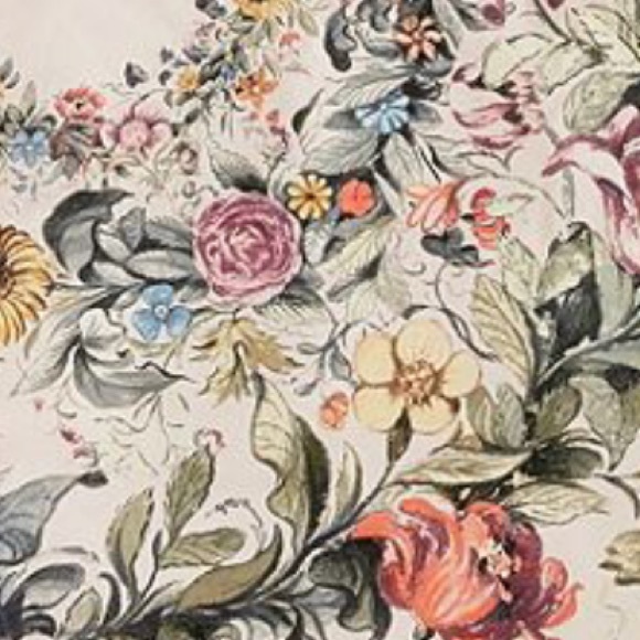 Meet your Posher, Gabby - Picture 1 of 1